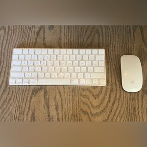 Apple Magic Keyboard + Mouse